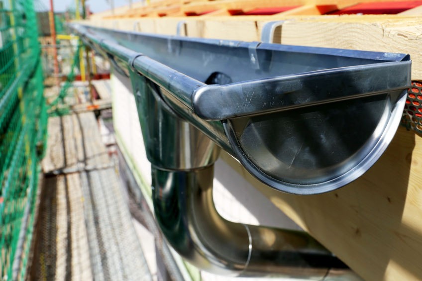 cserepes lemez szerelés